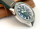 2024 Captain Cook Green Dial Automatic Complete Set R32105318