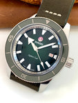 2024 Captain Cook Green Dial Automatic Complete Set R32105318