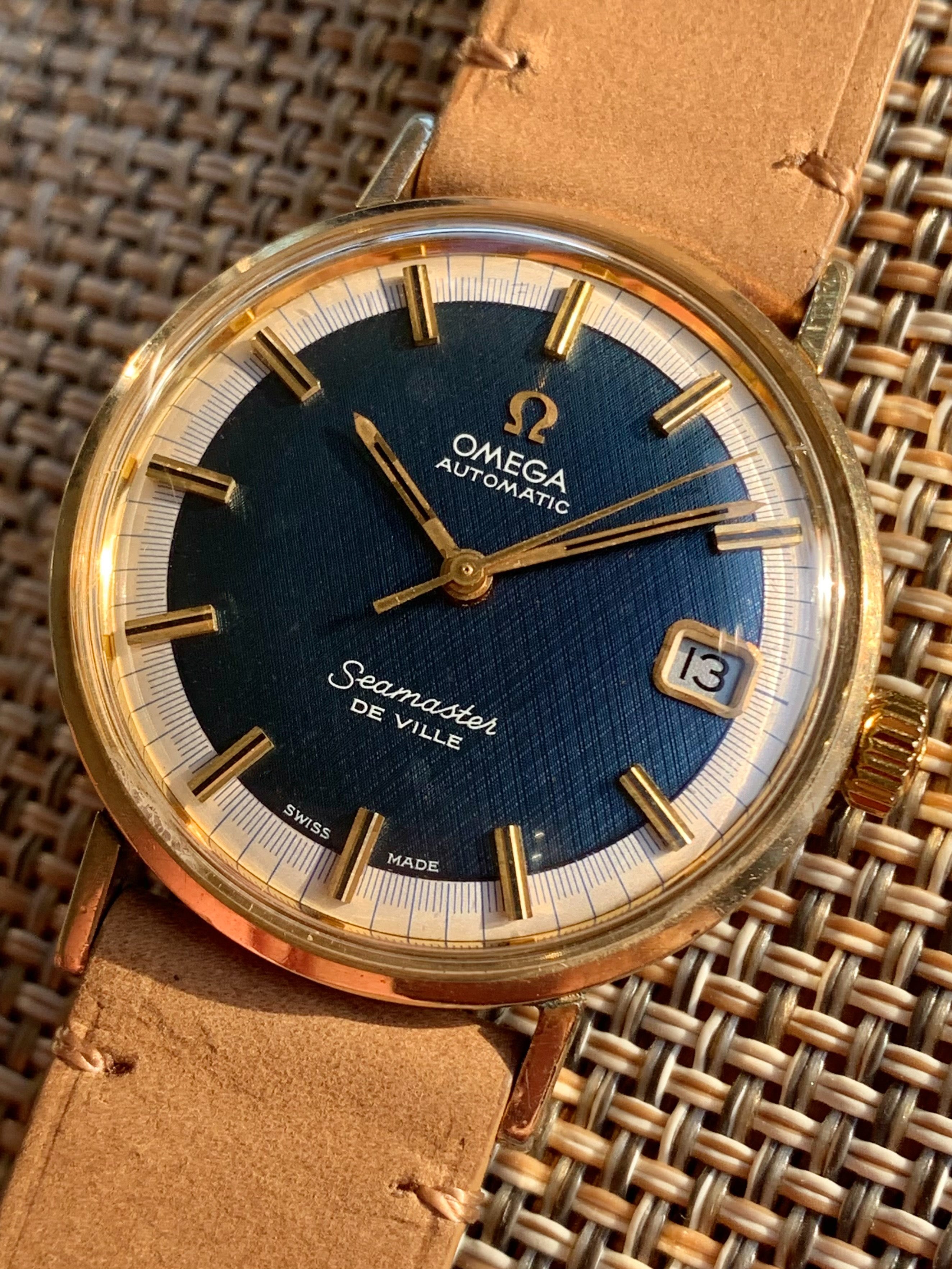 OMEGA　DEVILLE For Sale Vintage 1971 Omega Seamaster Deville Blue Crosshatch