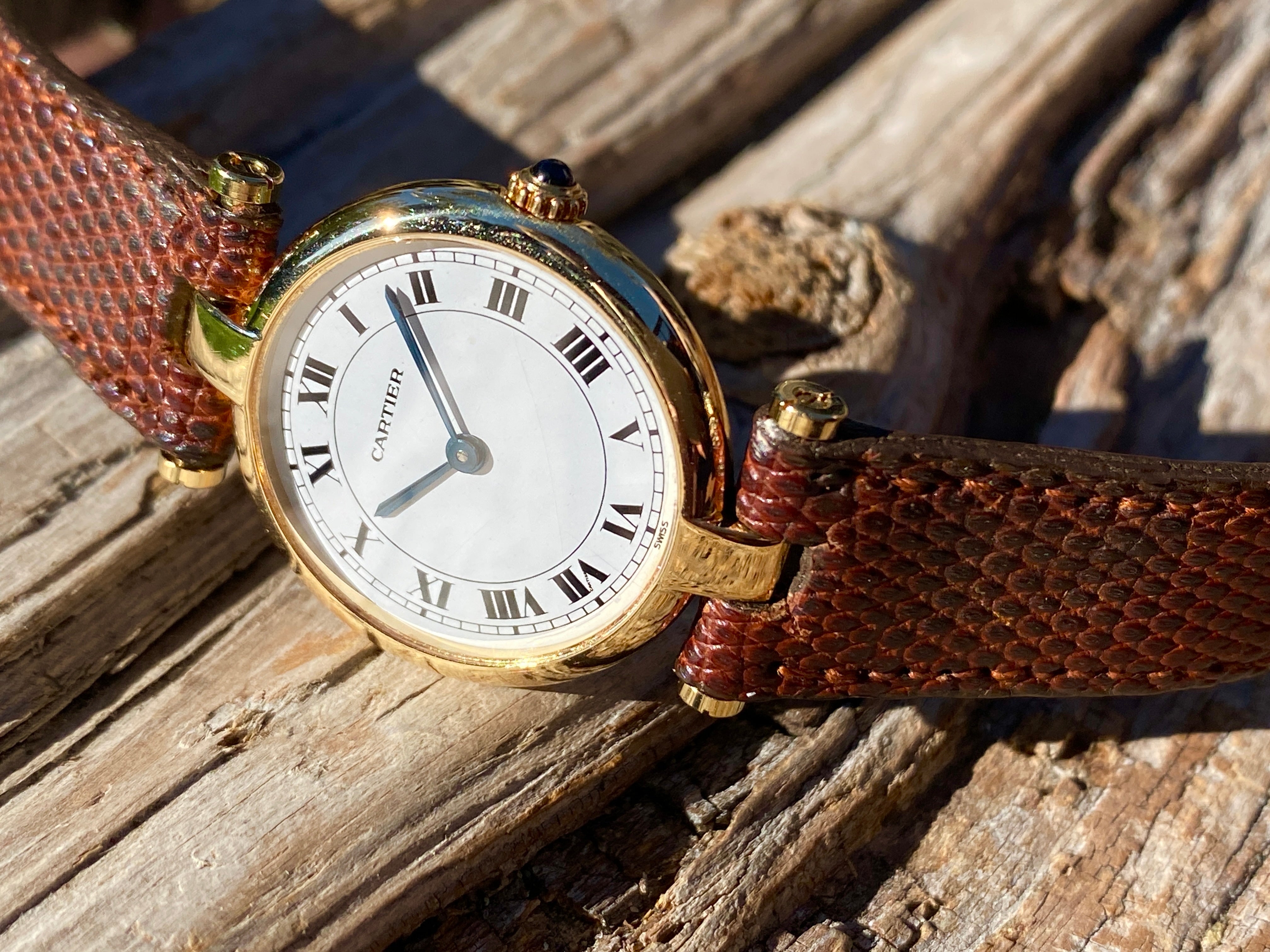1990's Cartier Vendome 18k Solid Gold Ladies Quartz Original Strap