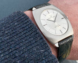 1967 NOS Universal Geneve White Shadow Ultra-Thin Texture Dial 866127